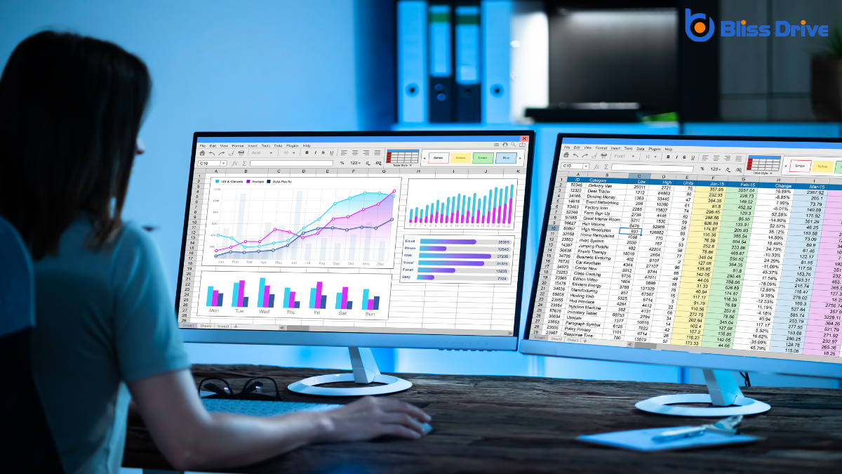 CSV (Comma-Separated Values)