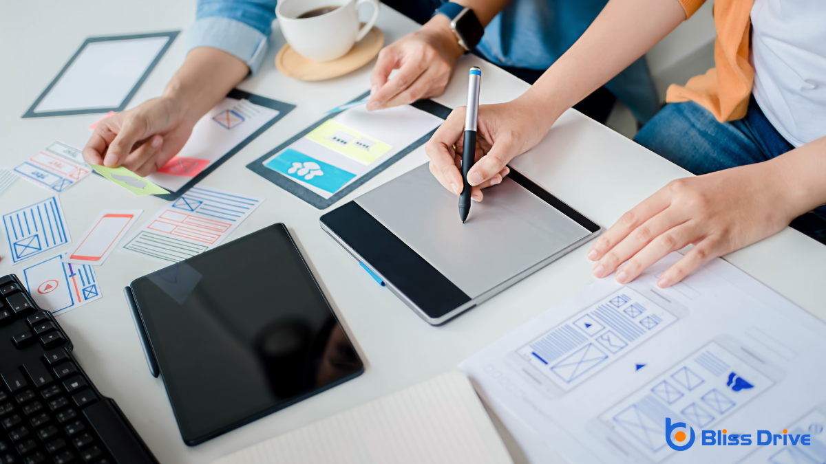 Comparing Canva to Traditional Web Design Tools