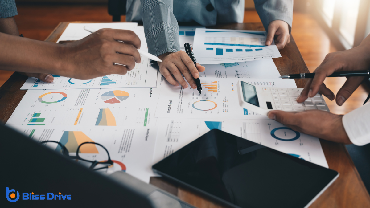 Evaluating Competitors' Strategies