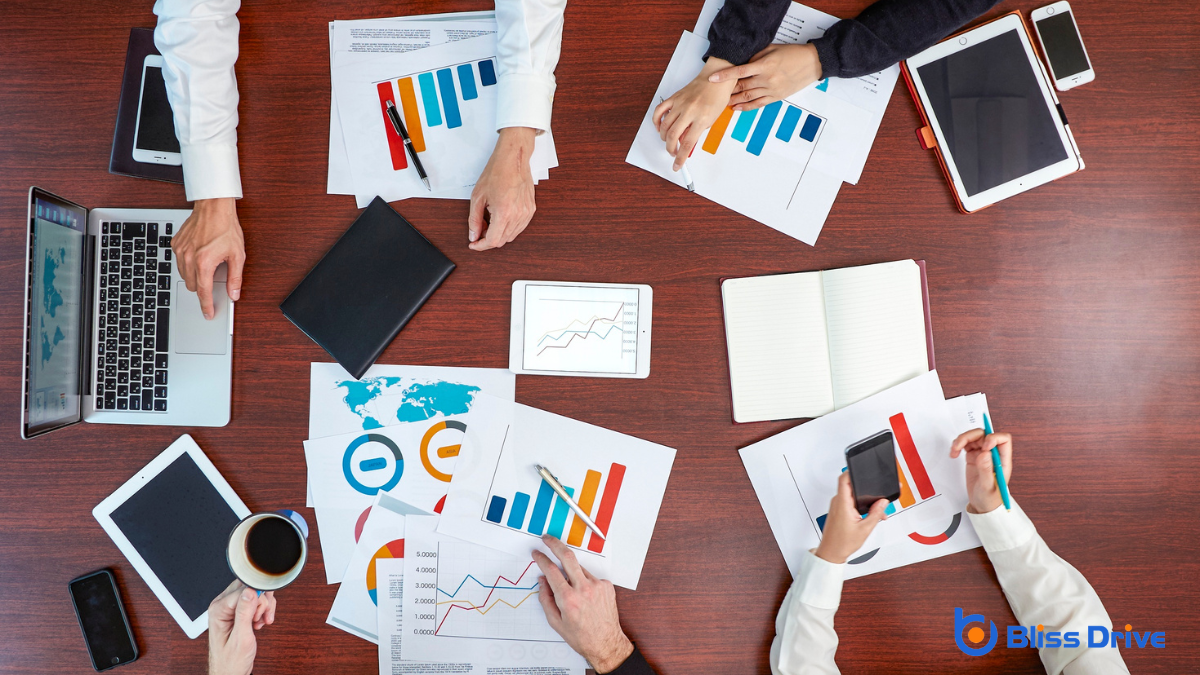 How to Conduct a Competitive Analysis in 5 Steps?