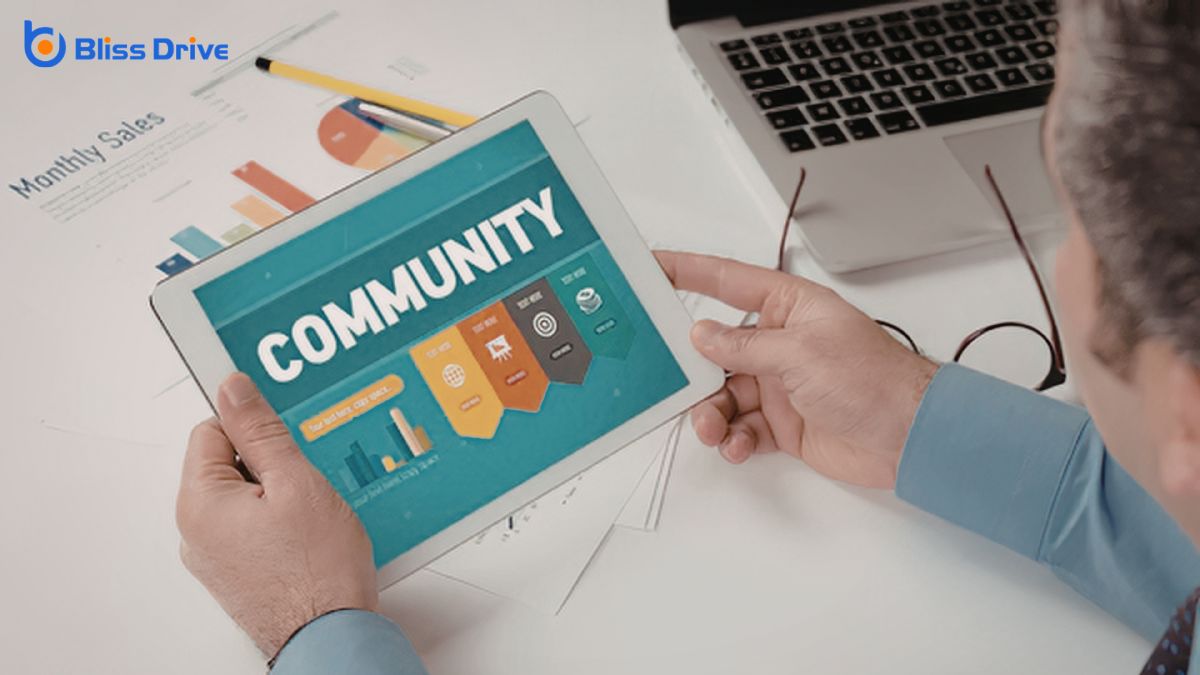 Social Media Monitoring for Competitive Insights